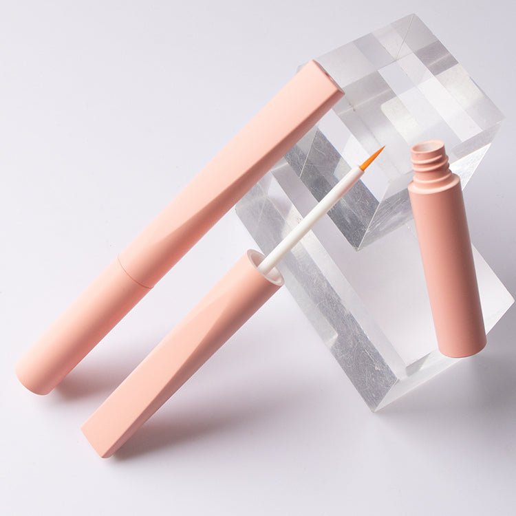Eyeliner Tube - Eyeliner Packaging