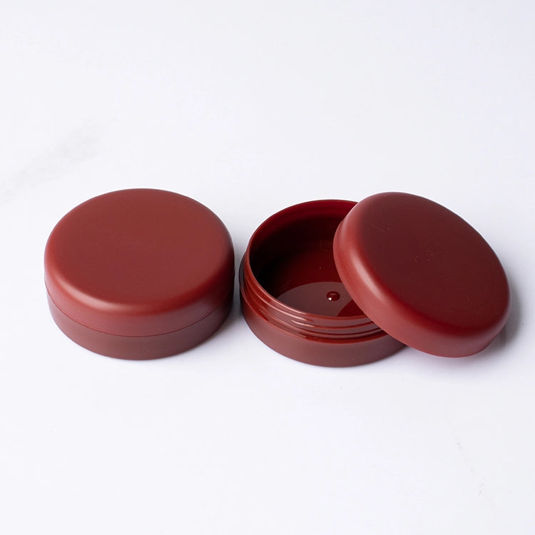 15克矮身圓形霧面廣口化妝品罐，適用於髮油和唇膜品牌行銷