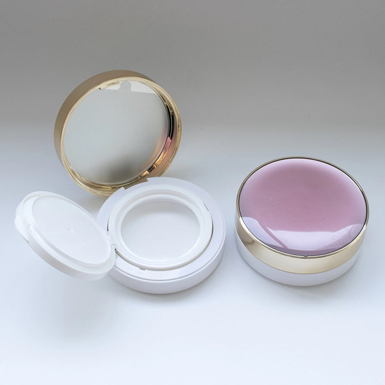 74.8mm Elegant Dome Top Empty Cushion Foundation Case with Gold Rim and Pure White Interior